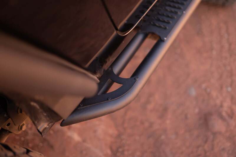 DV8 Hinge Mounted Steps thumbnail 2