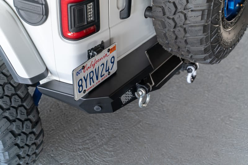 DVE Rear Bumpers thumbnail 2