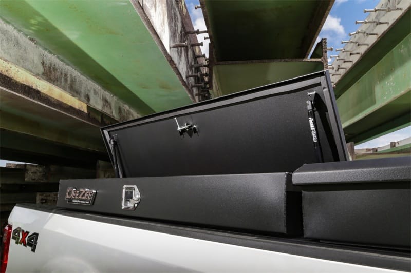 DZE Steel Toolbox thumbnail 4