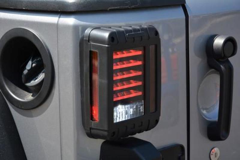 DVE LED Tail Lights thumbnail 8