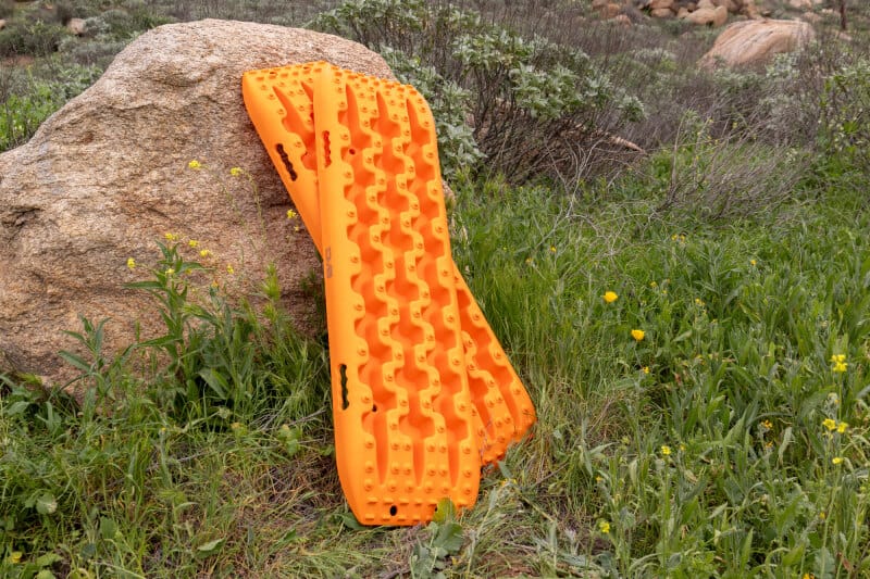 DVE Traction Boards thumbnail 2