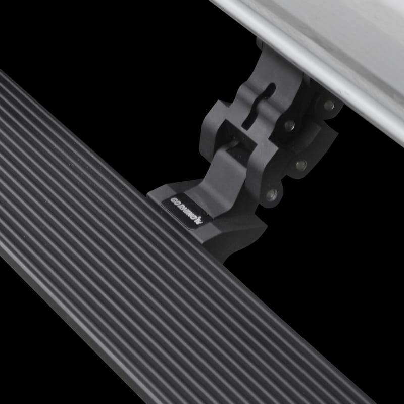 GOR RealTruck VoltStep Running Boards thumbnail 2