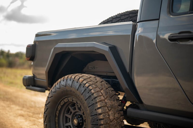 DVE Fenders thumbnail 2