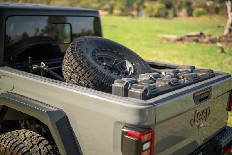 DVE Tire Carriers