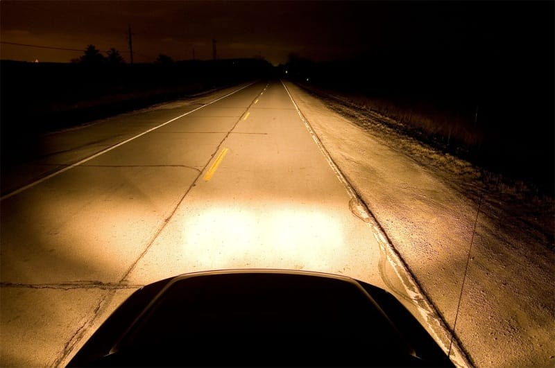 PUT Halogen HeadLight Bulbs thumbnail 2